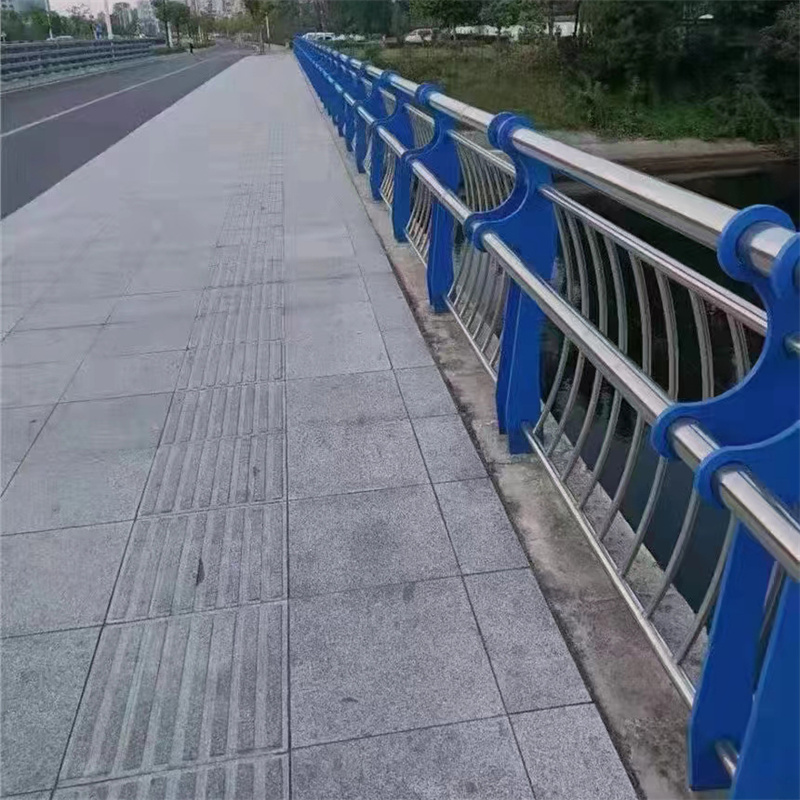 不锈钢护栏 (6).jpg